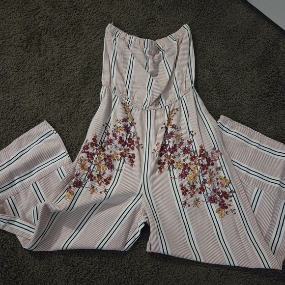 BeBop Pink Striped Floral Jumpsuit - Picture 5 of 6